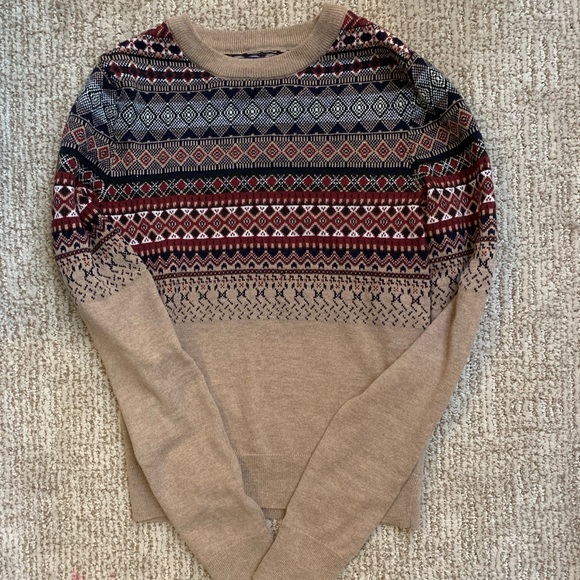 Aeropostale Sweater - Picture 2 of 3